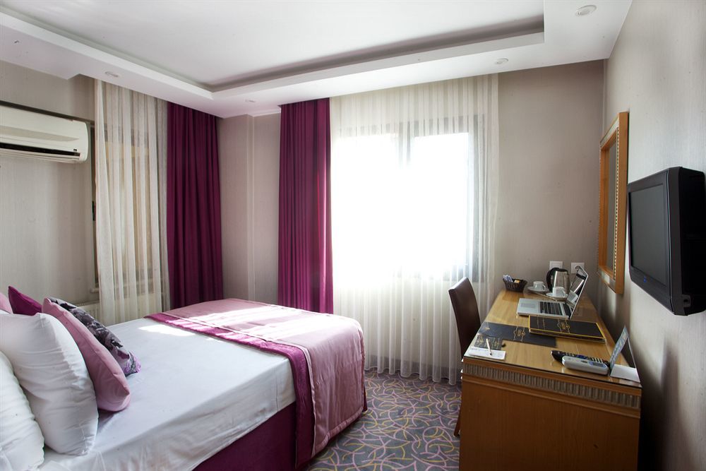 Carlton Hotel Istanboel